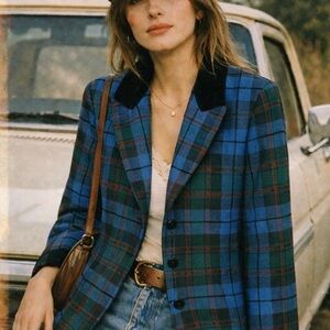 Carlisle vintage wool blend blue plaid blazer